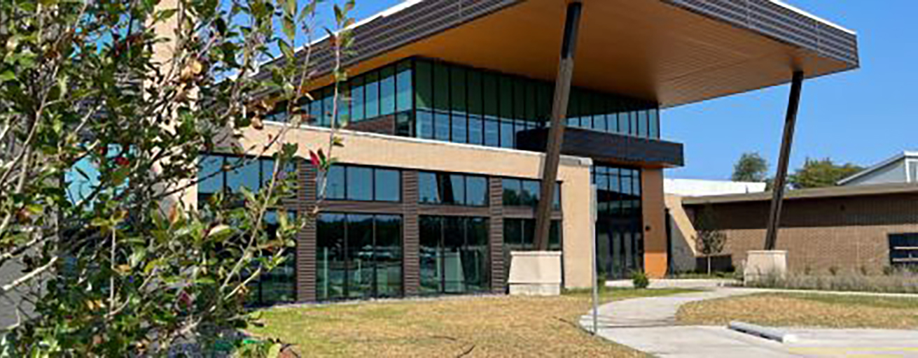 Sandburg Science & Technology Center